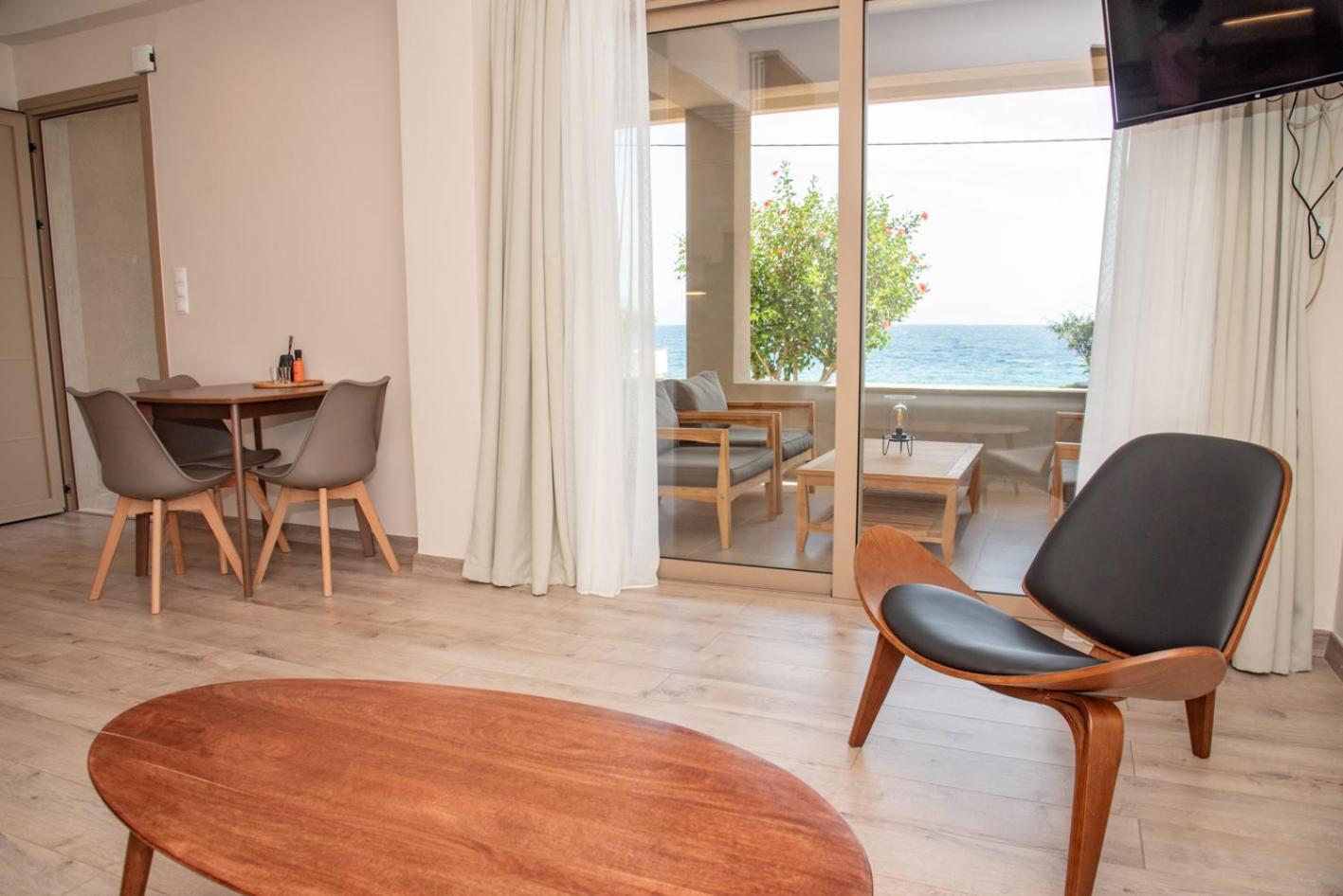 Kaiser Luxury Suites Achilleion ภายนอก รูปภาพ
